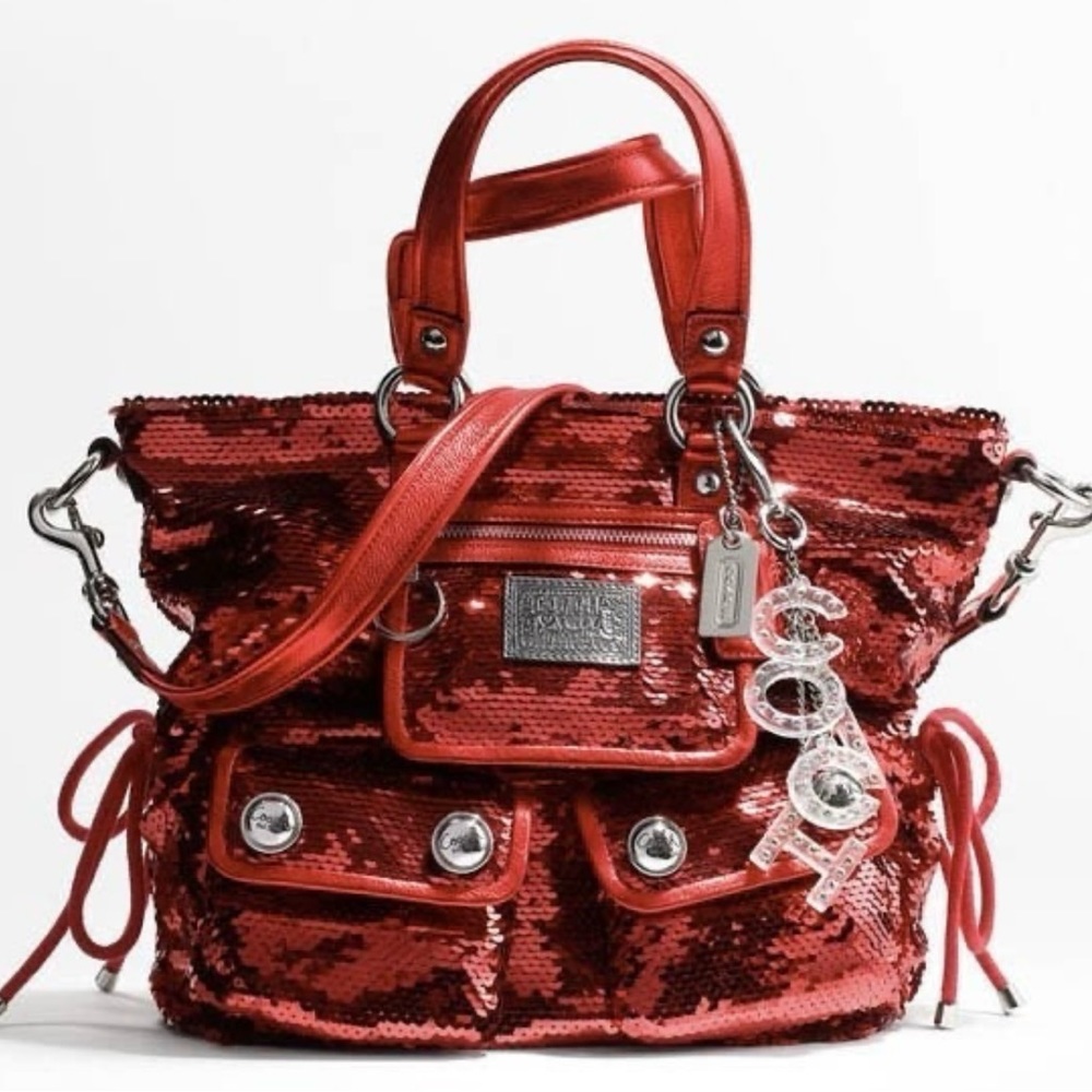 *** RARE *** RED COACH POPPY SEQUIN PURSE